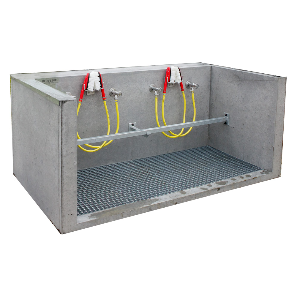 Station de lavage de chaussures avec paroi anti-éclaboussures périphérique - Image 2