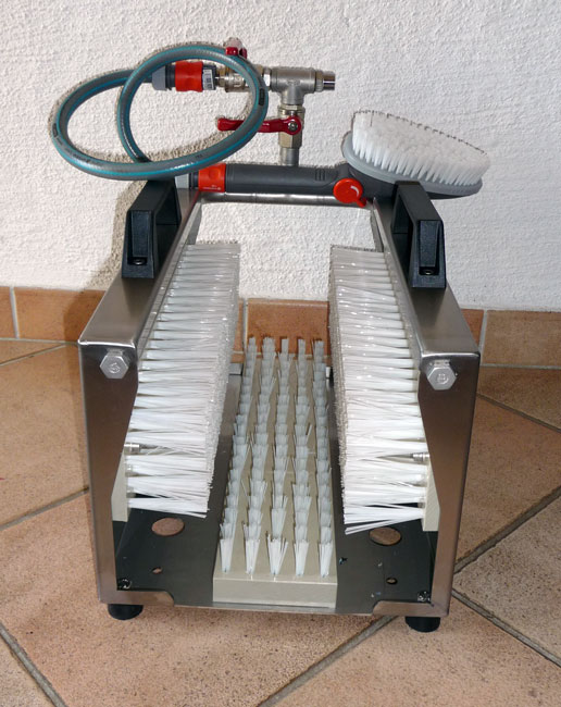 Installation mobile de lave-bottes - Image 2
