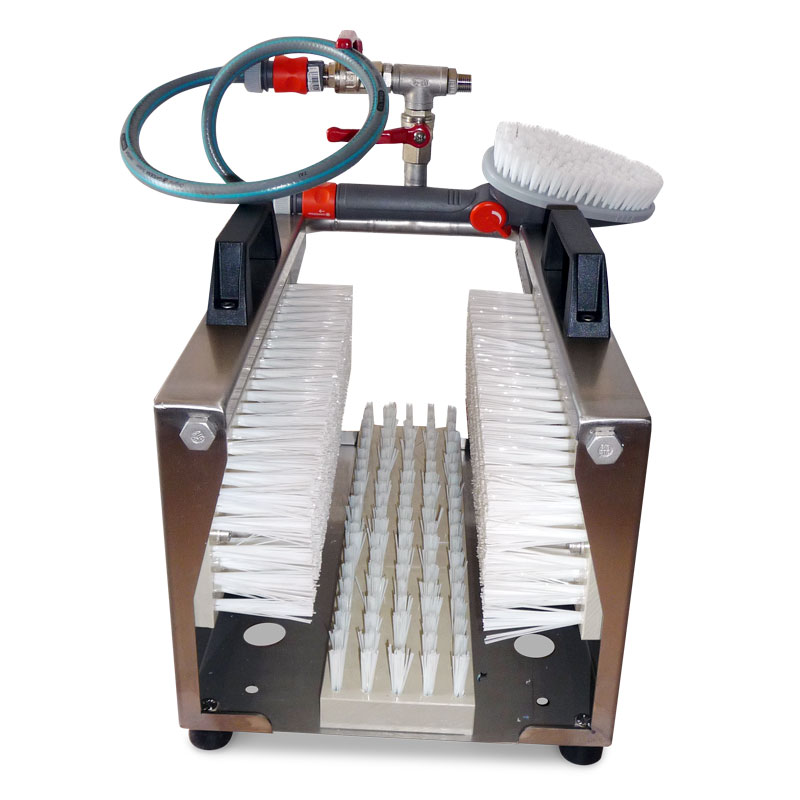 Installation mobile de lave-bottes